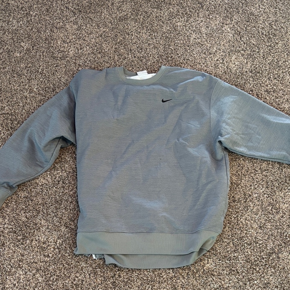 Nike Men's Crewneck in Slate Gray